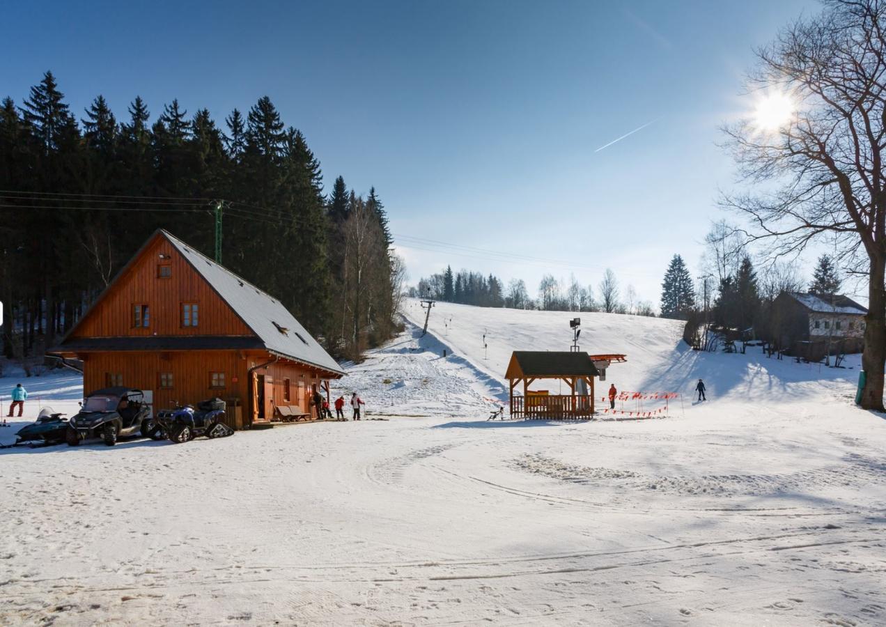 Hotel X-Park Frantiskov Jindrichov Esterno foto